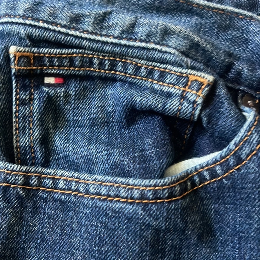 Tommy Hilfiger men’s jeans - Picture 3 of 5